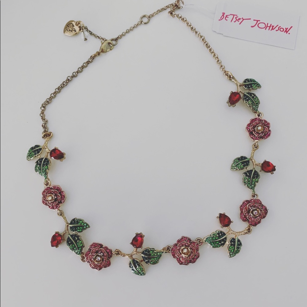 Necklace/choker